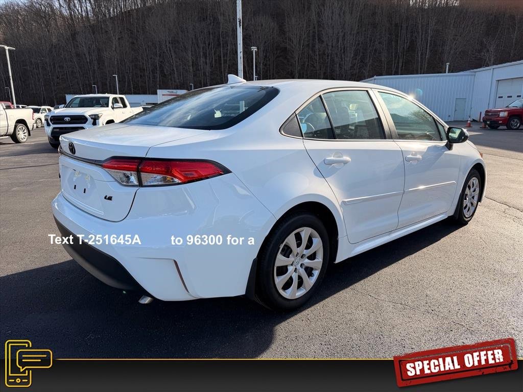 Used 2024 Toyota Corolla LE image 4