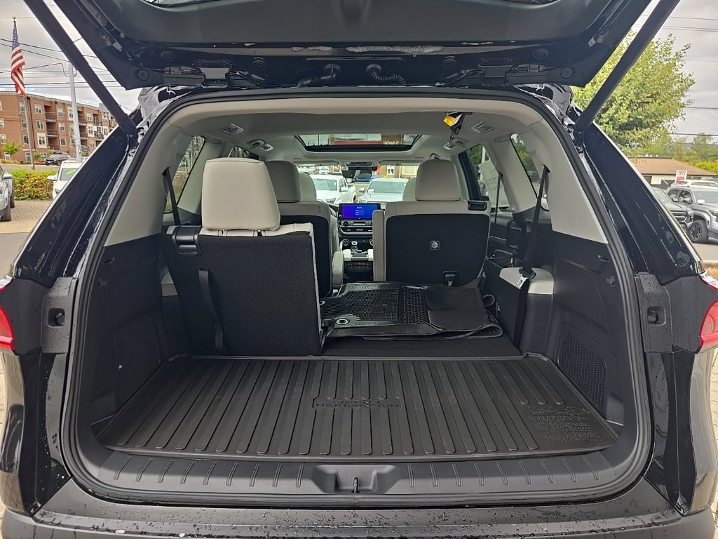 New 2026 Toyota Grand Highlander AWD image 28