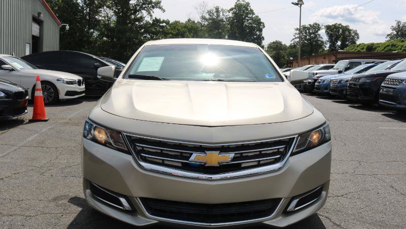 Used 2015 Chevrolet Impala LT FWD image 2