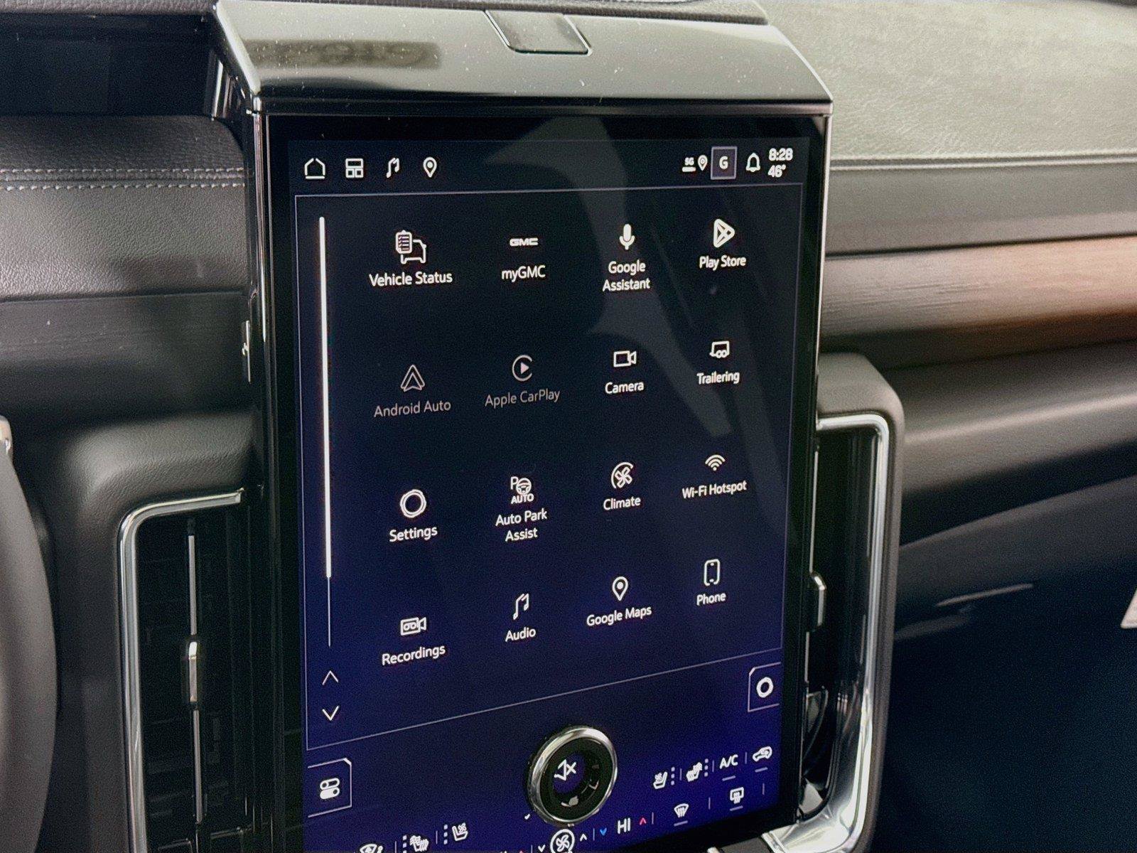 New 2027 GMC Yukon Denali w/ Advanced Technology Package AWD/4WD image 9