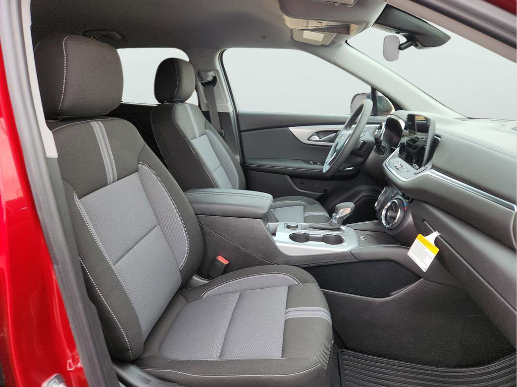 New 2026 Chevrolet Blazer LT w/ Convenience Package image 20