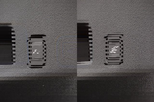 New 2026 Chevrolet Traverse LT w/ Enhanced Driving Package image 24