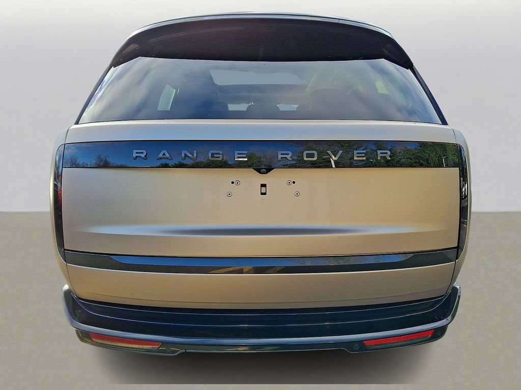 Used 2023 Land Rover Range Rover First Edition AWD/4WD image 3
