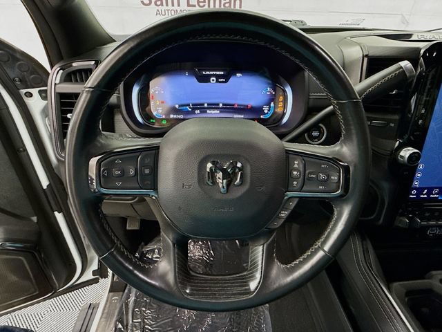Used 2023 RAM 2500 Limited AWD/4WD image 11