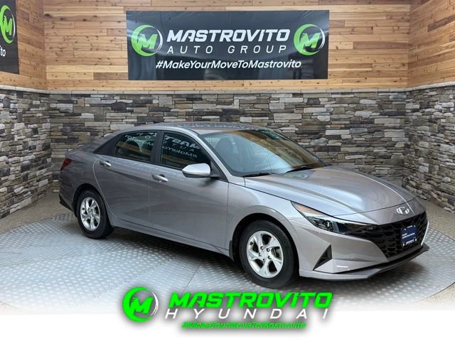 Used 2023 Hyundai Elantra SE FWD image 1