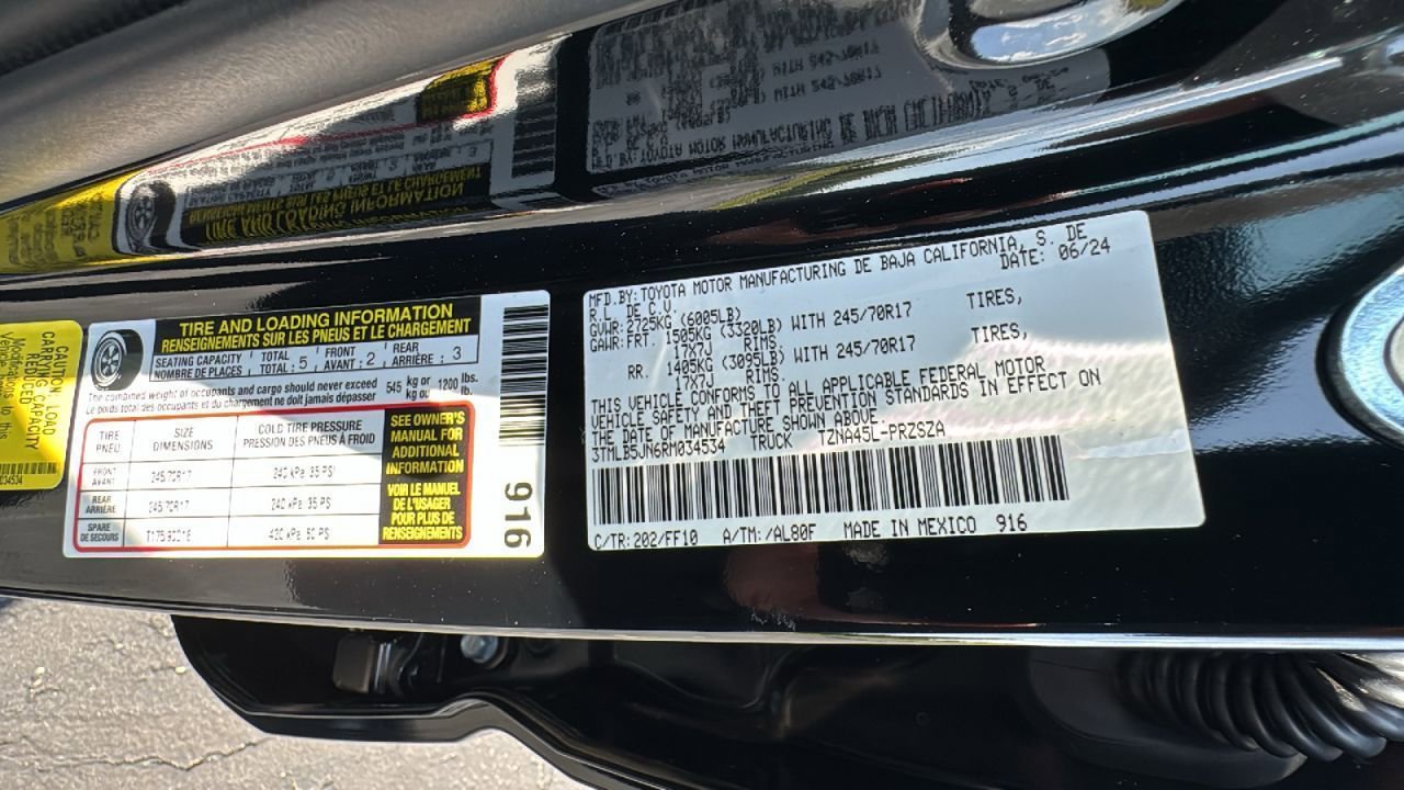 Certified 2024 Toyota Tacoma SR5 image 27