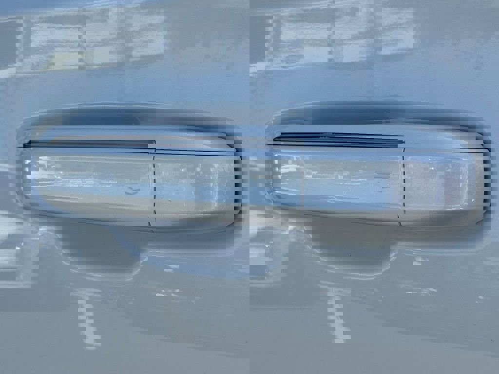 Certified 2024 Cadillac Escalade ESV Sport Platinum w/ LPO, ONYX Package image 12