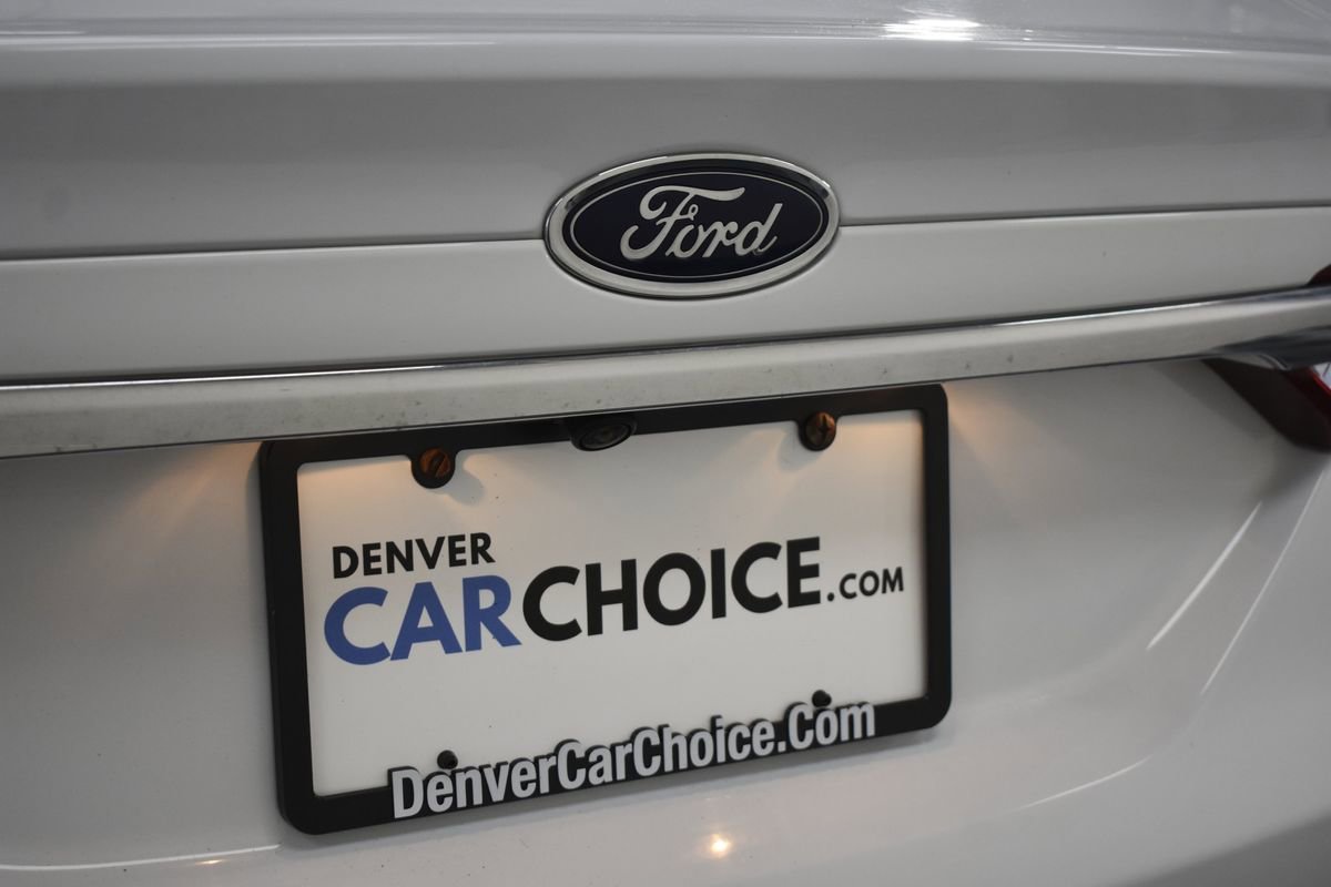 Used 2017 Ford Fusion SE w/ Fusion SE Technology Package FWD image 25