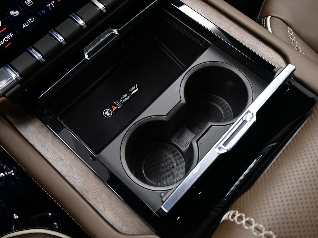 Used 2026 GMC Yukon Denali Ultimate image 33