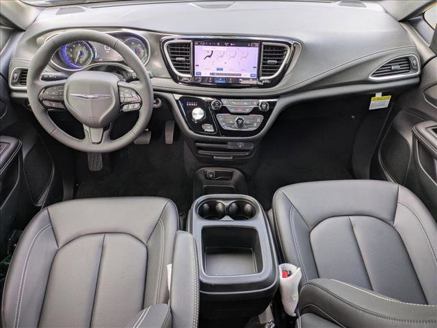 New 2026 Chrysler Pacifica Select FWD image 11