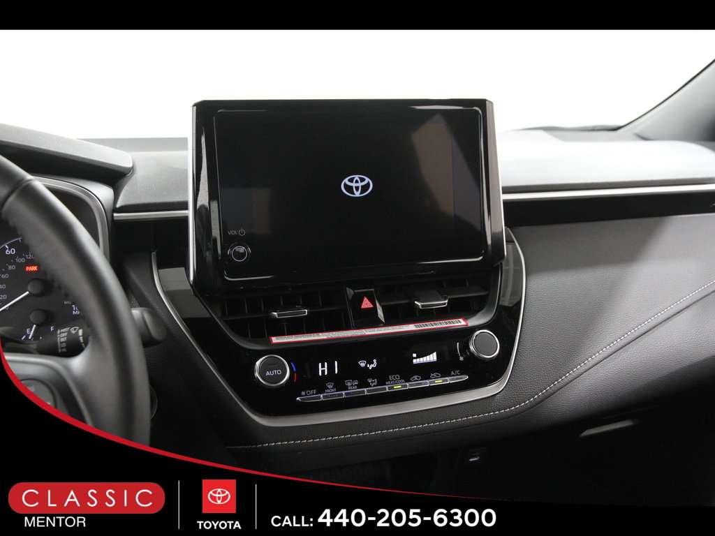 Used 2025 Toyota Corolla SE image 9
