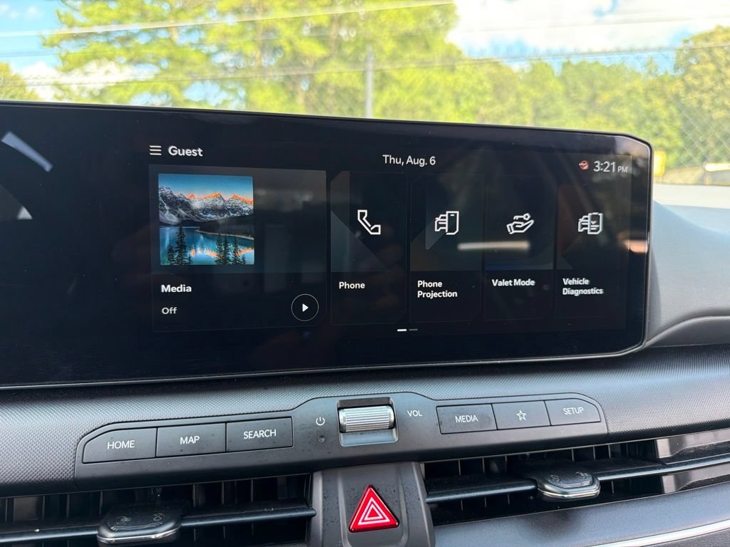 Used 2025 Kia K4 FWD image 10