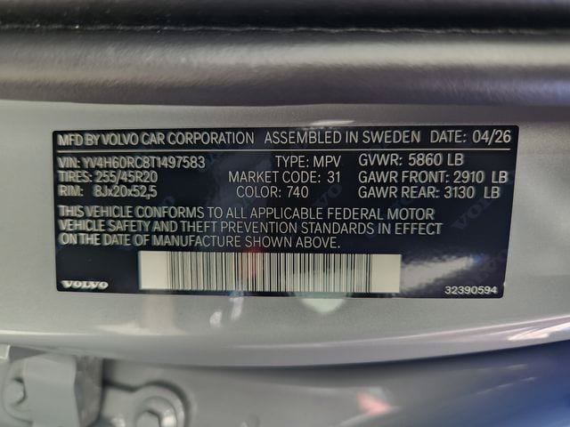 New 2026 Volvo XC60 T8 Plus w/ Climate Package PRO AWD/4WD image 24