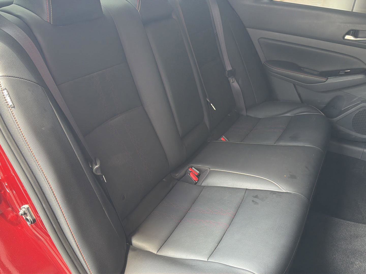 Used 2024 Nissan Altima 2.0 SR FWD image 14