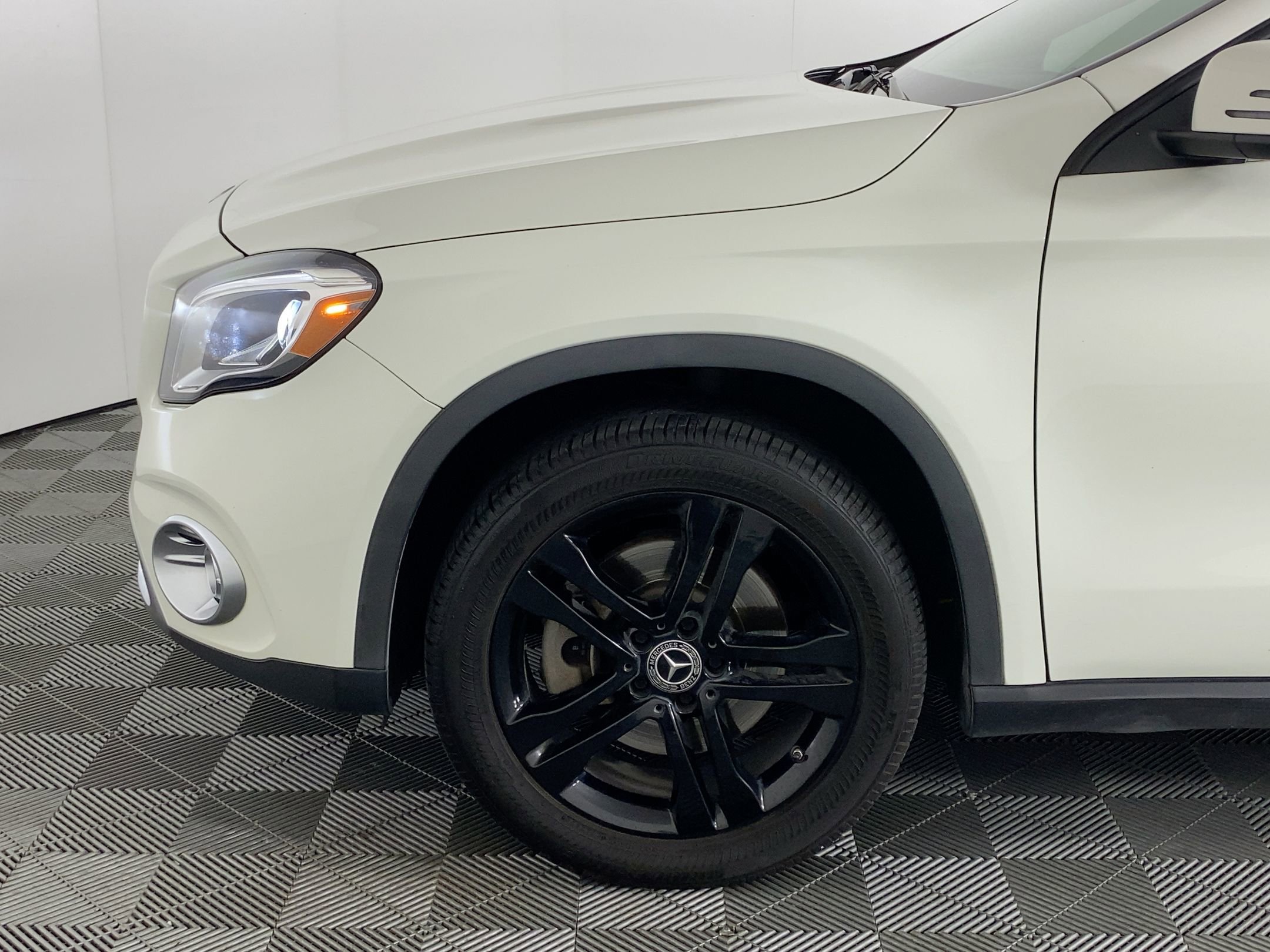 Used 2018 Mercedes-Benz GLA 250 image 9