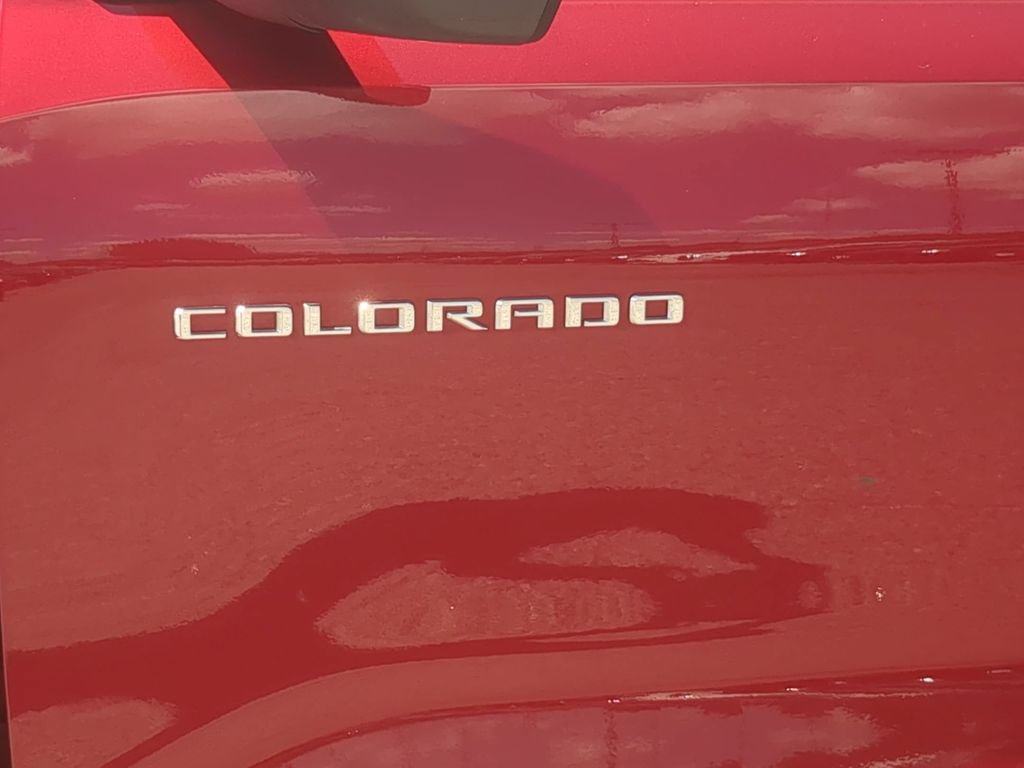 Used 2024 Chevrolet Colorado Trail Boss w/ Advanced Trailering Package AWD/4WD image 10