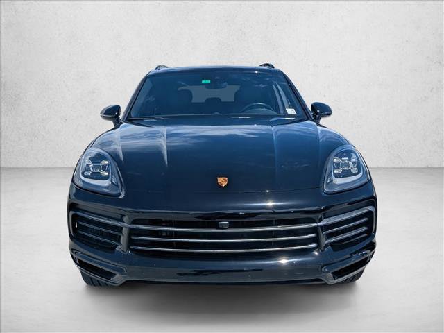 Used 2023 Porsche Cayenne video 2