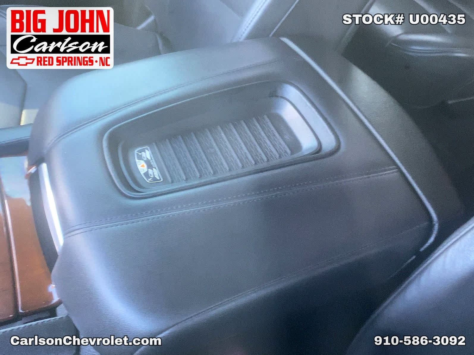 Used 2019 Cadillac Escalade ESV Luxury AWD/4WD image 24