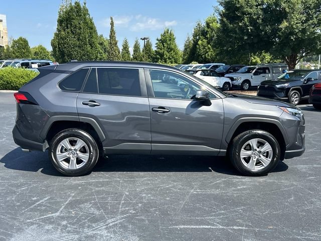 Used 2025 Toyota RAV4 XLE FWD image 3