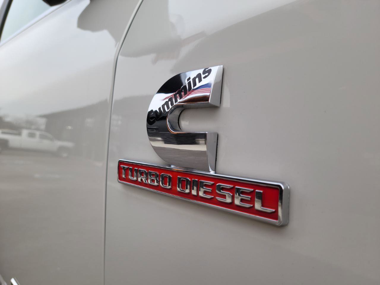 Used 2019 RAM 3500 Laramie AWD/4WD image 16
