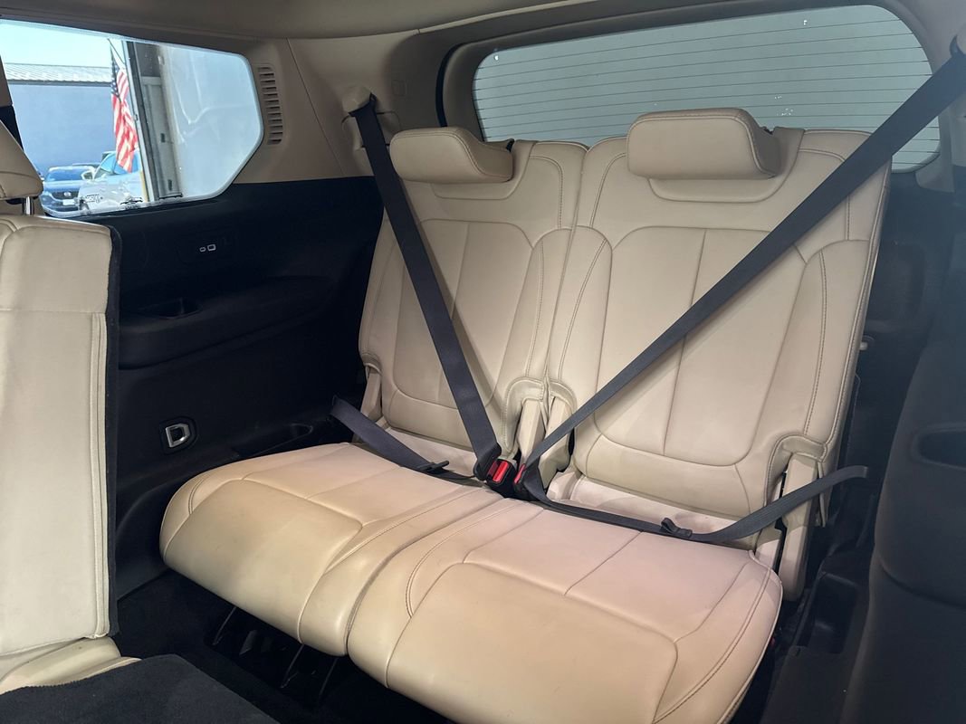 Used 2021 Jeep Grand Cherokee L Limited image 18