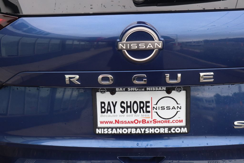 Certified 2023 Nissan Rogue SV AWD/4WD image 32