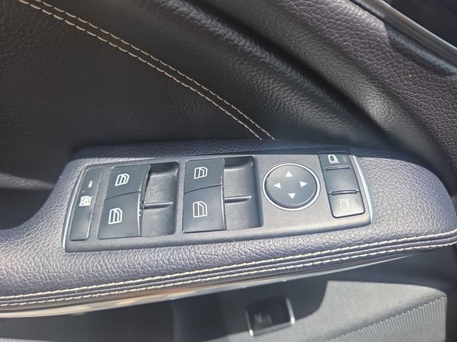 Used 2018 Mercedes-Benz CLA 250 4MATIC image 18