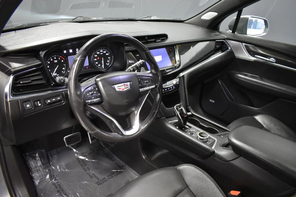 Used 2020 Cadillac XT6 Sport AWD/4WD image 4