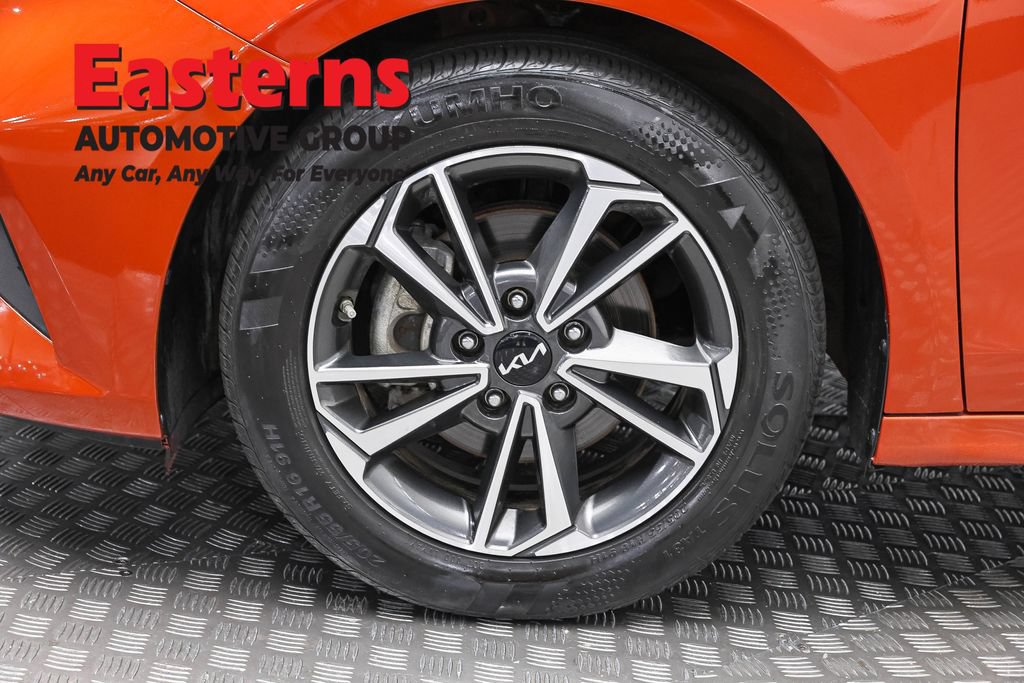 Used 2023 Kia Forte LXS w/ LXS Technology Package FWD image 33
