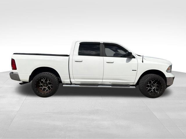 Used 2021 RAM 1500 Classic SLT AWD/4WD image 5