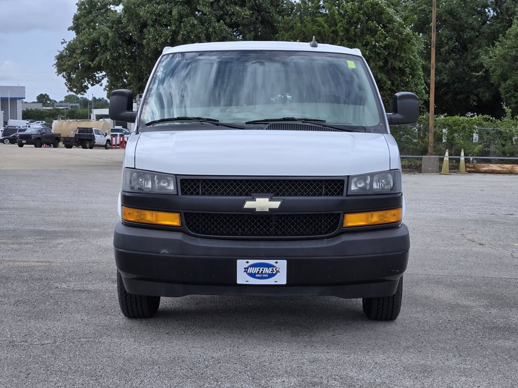 Used 2020 Chevrolet Express 2500 w/ Communications Package RWD image 2