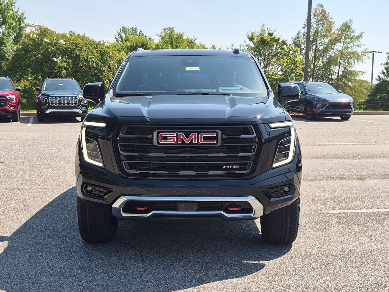New 2026 GMC Yukon AT4 Ultimate AWD/4WD image 3