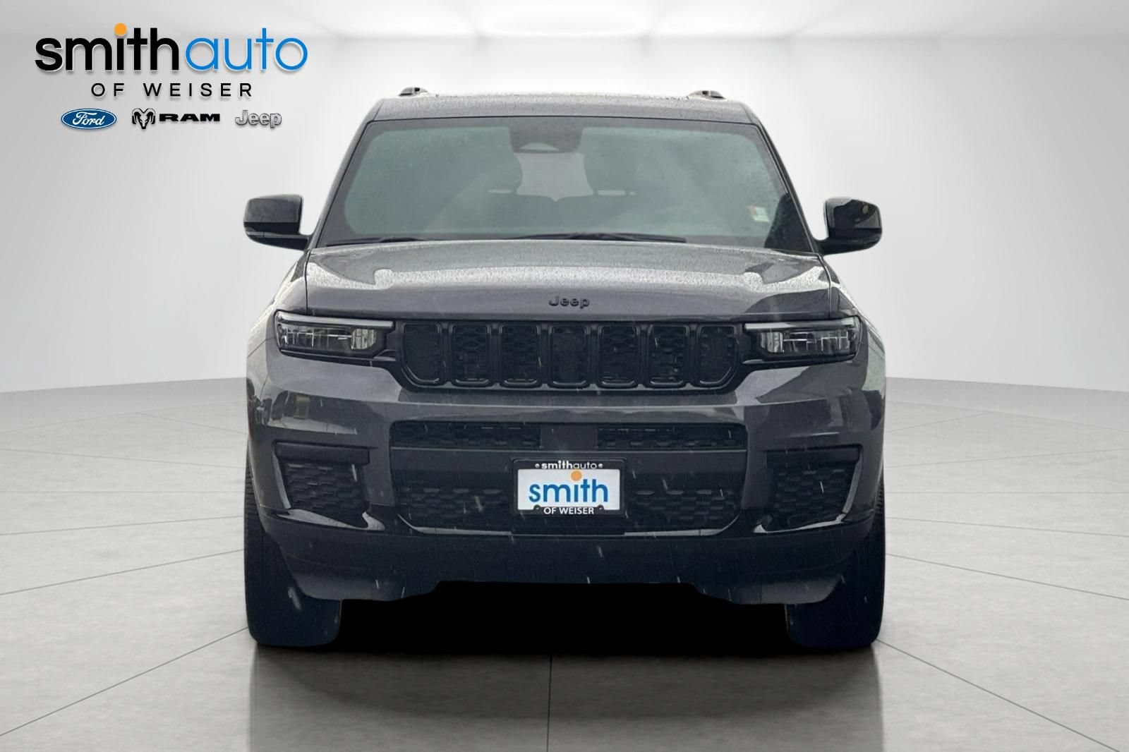 Used 2025 Jeep Grand Cherokee L Altitude AWD/4WD image 4