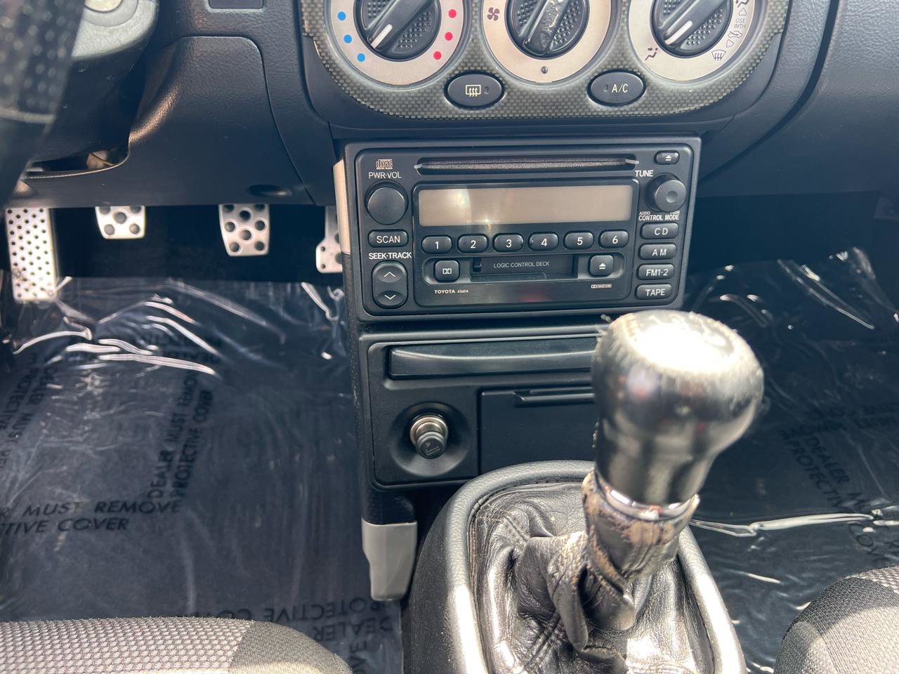 Used 2002 Toyota MR2 RWD image 50
