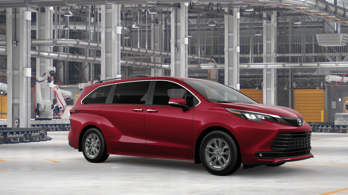 New 2026 Toyota Sienna XLE FWD image 16