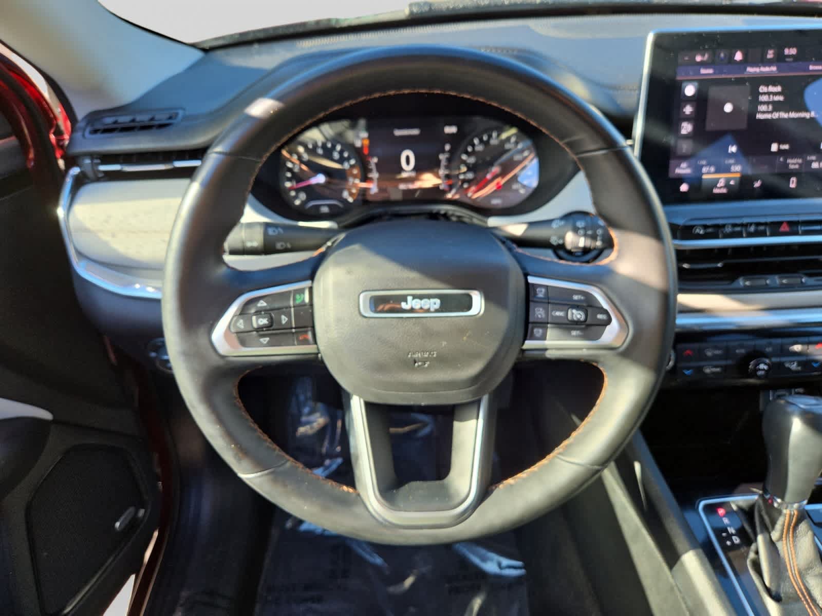 Used 2022 Jeep Compass Limited w/ Sun and Sound Group AWD/4WD image 11