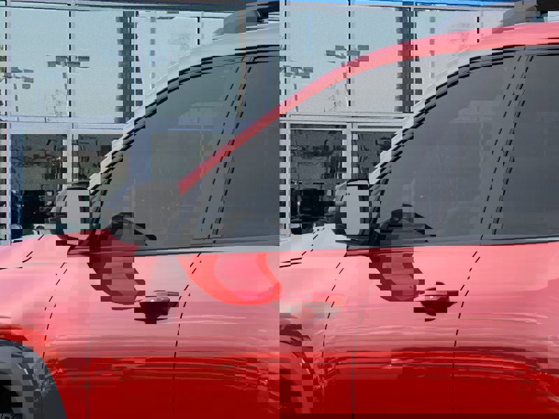 New 2025 Chevrolet Equinox LT w/ Convenience Package II image 12