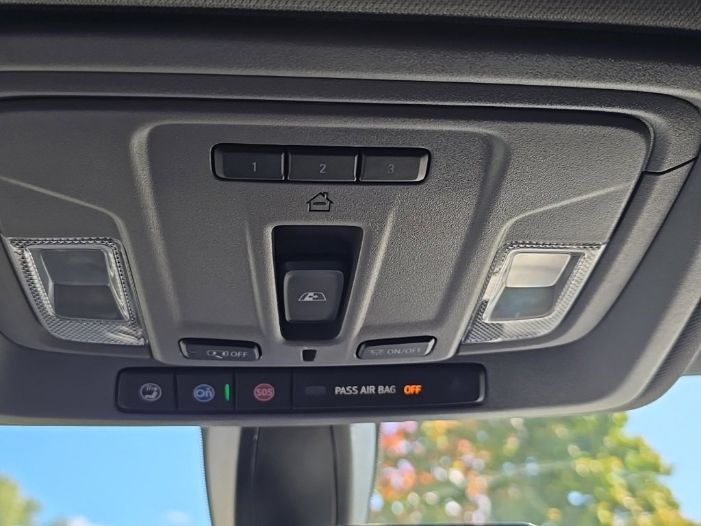 Used 2020 Chevrolet Silverado 1500 LT Trail Boss image 26