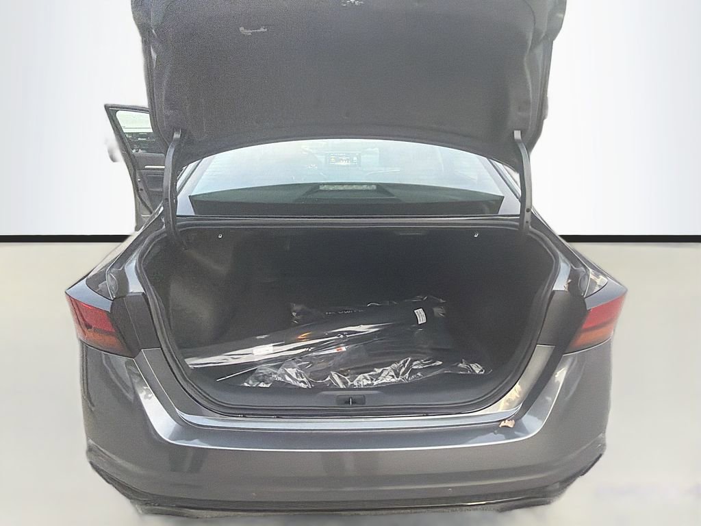 New 2025 Nissan Altima 2.5 SR image 26