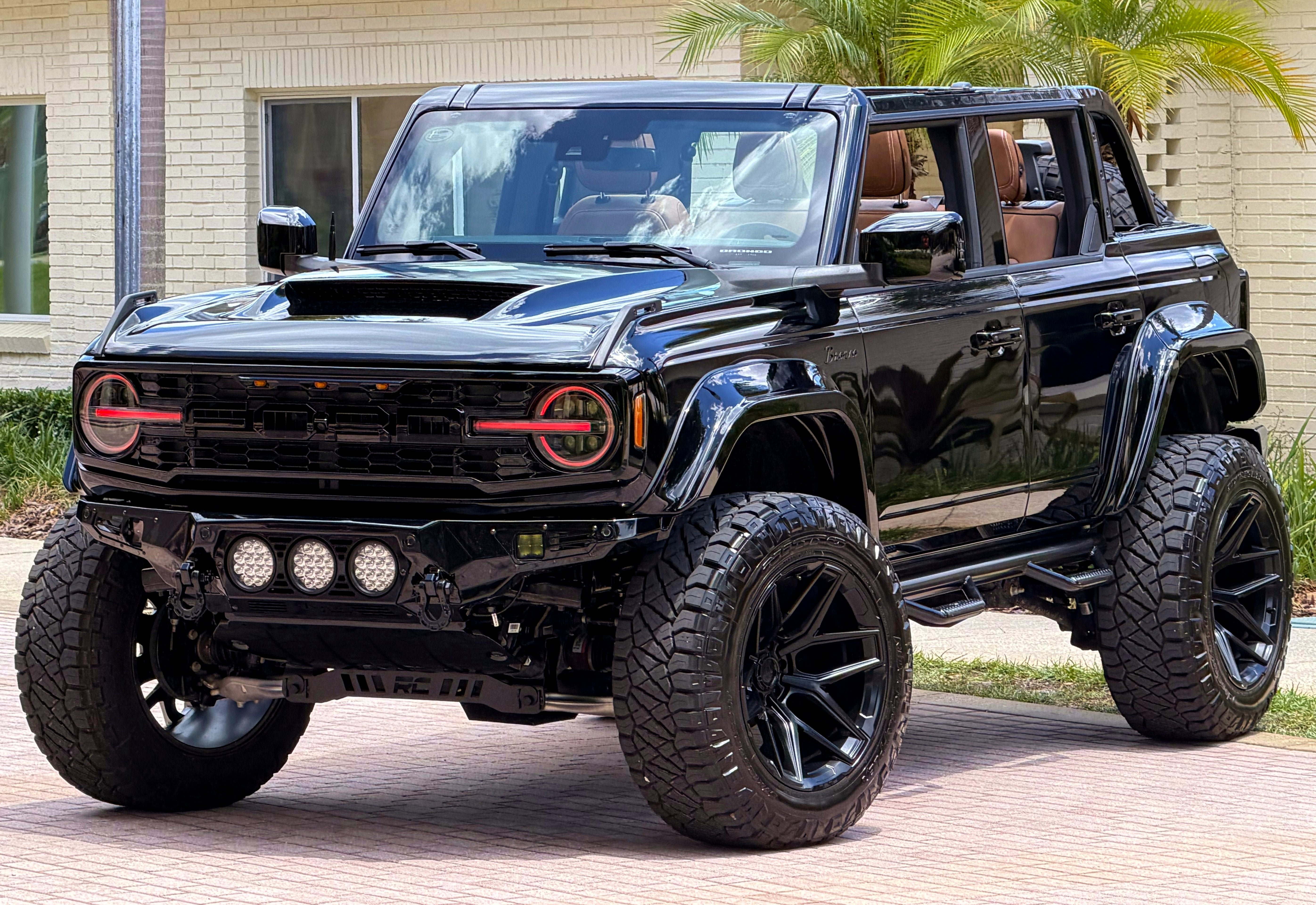 Used 2026 Ford Bronco Outer Banks AWD/4WD image 9