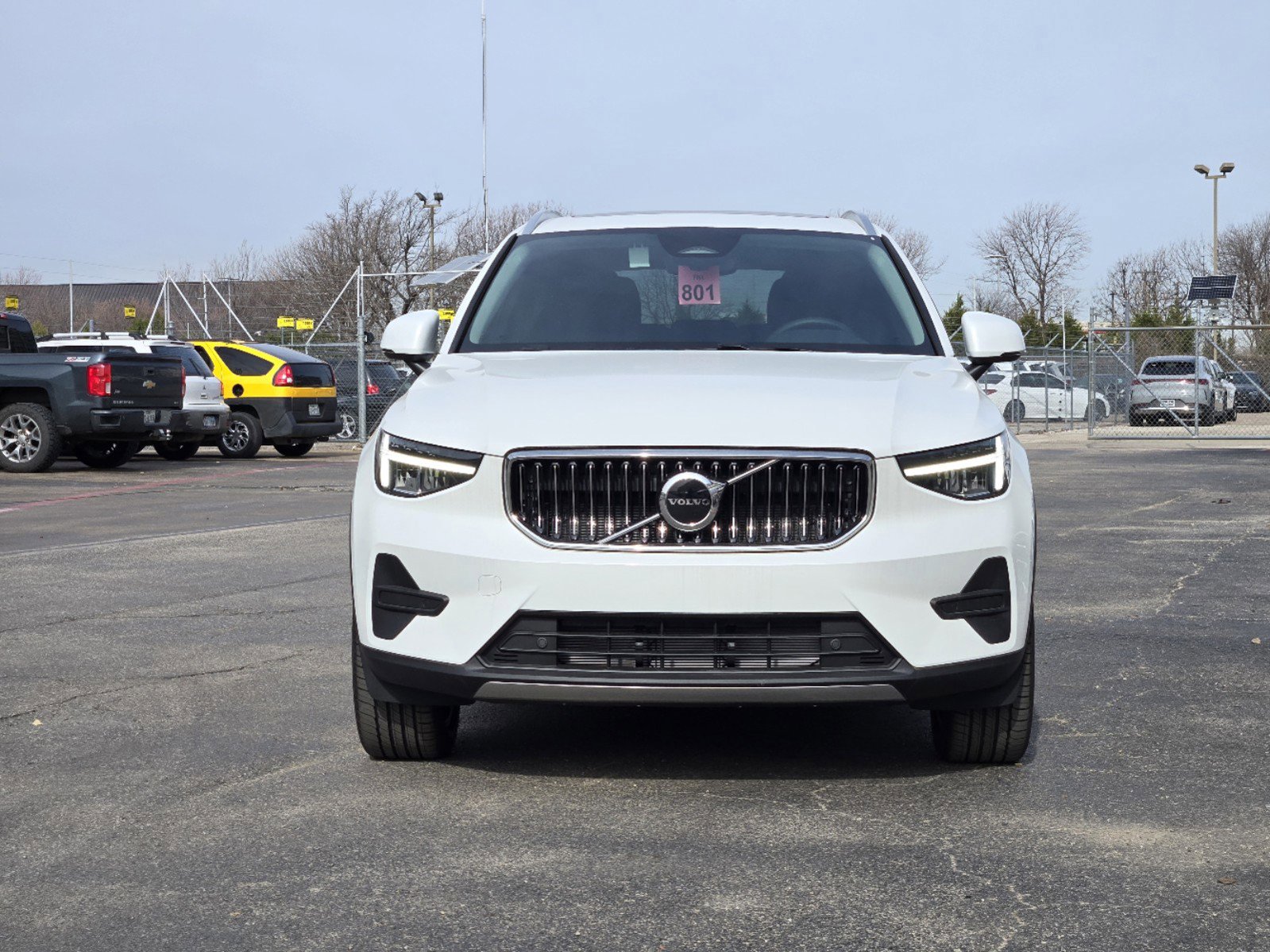 New 2025 Volvo XC40 B5 Core w/ Protection Package Premier image 6