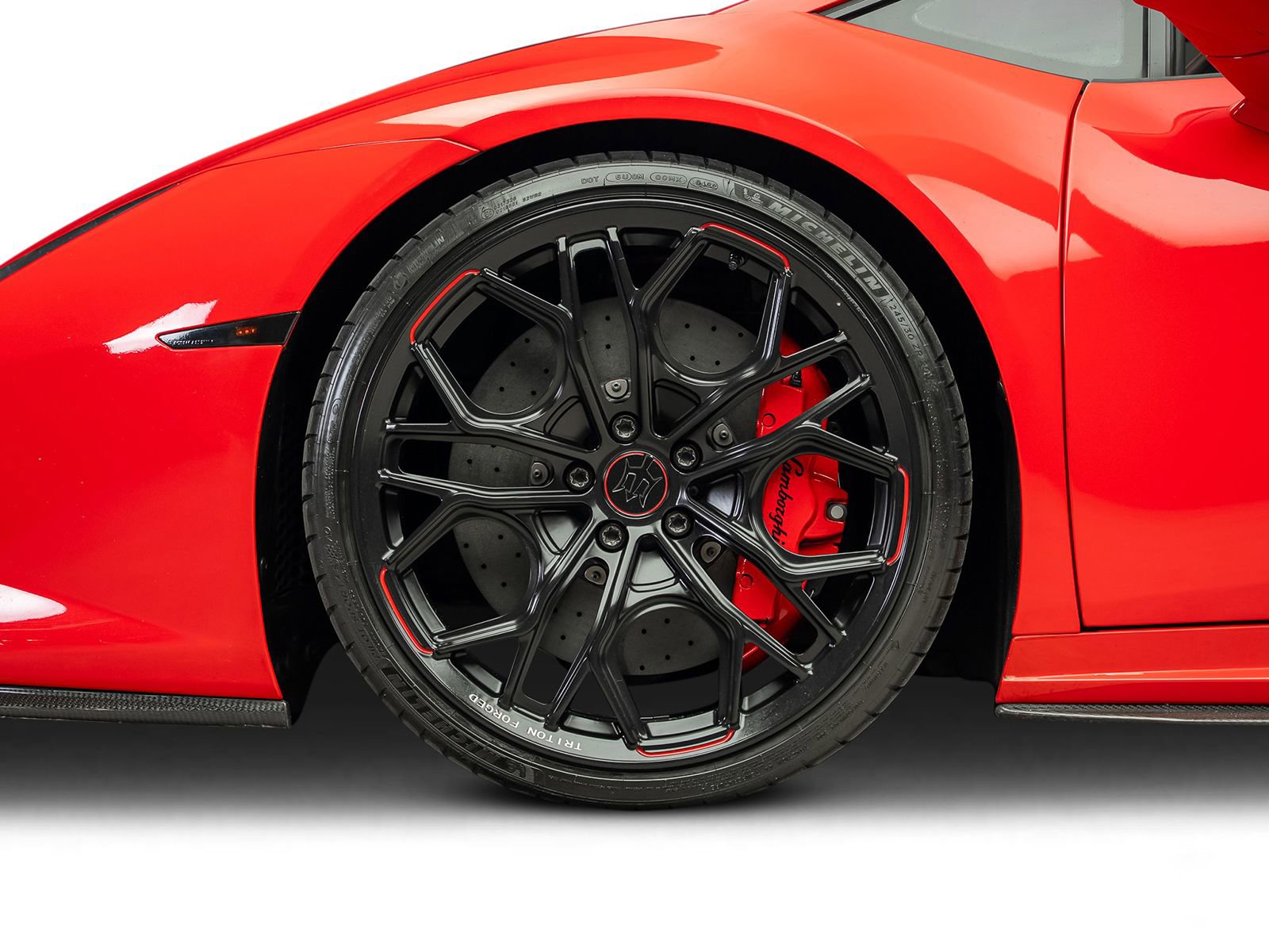 Used 2016 Lamborghini Huracan LP 610-4 AWD/4WD image 24