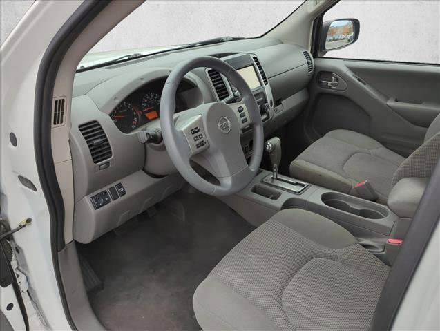 Used 2019 Nissan Frontier SV image 11