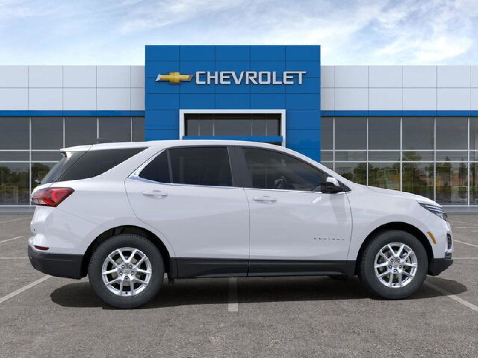 New 2024 Chevrolet Equinox LT image 5