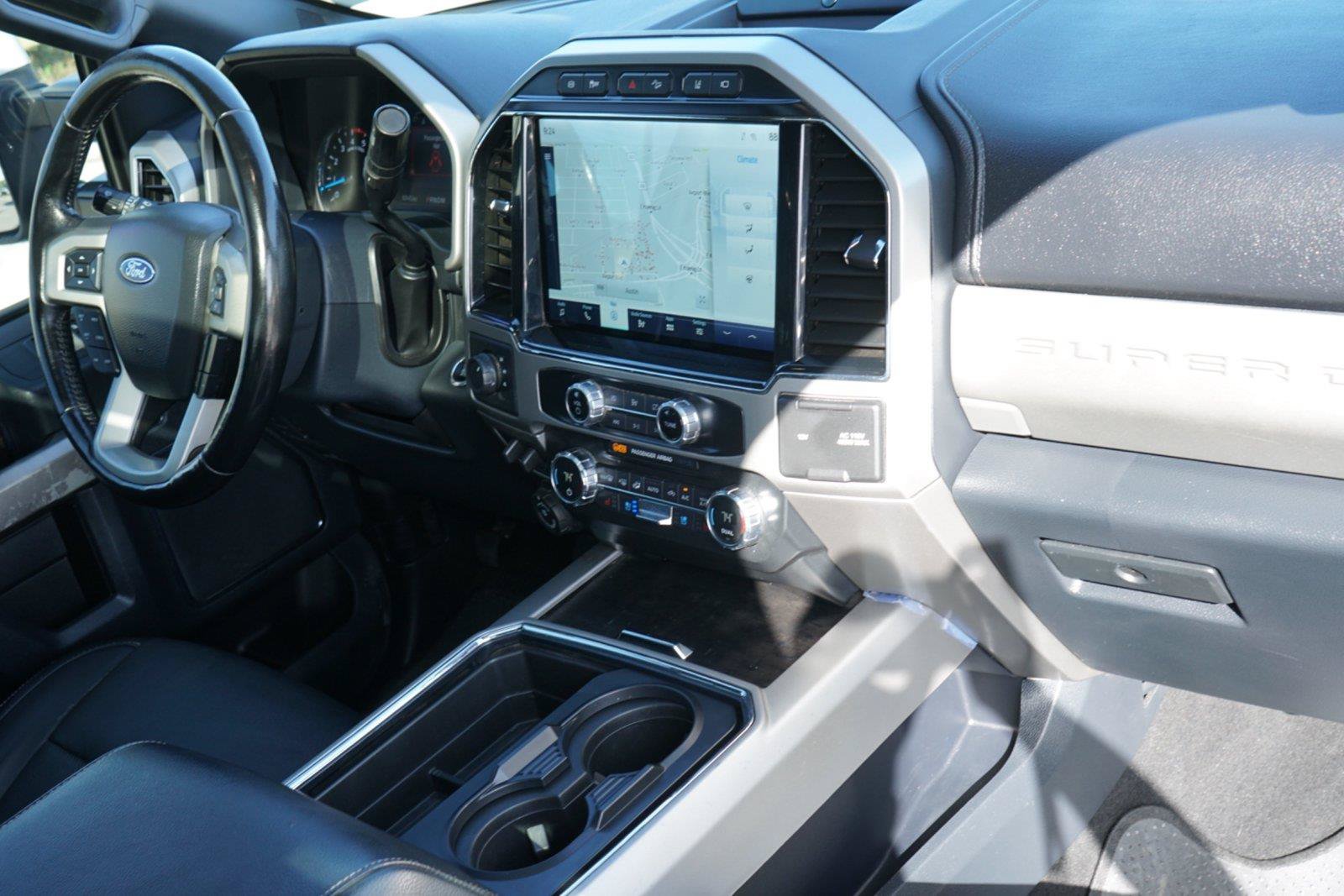 Used 2022 Ford F350 Lariat w/ Lariat Ultimate Package AWD/4WD image 28