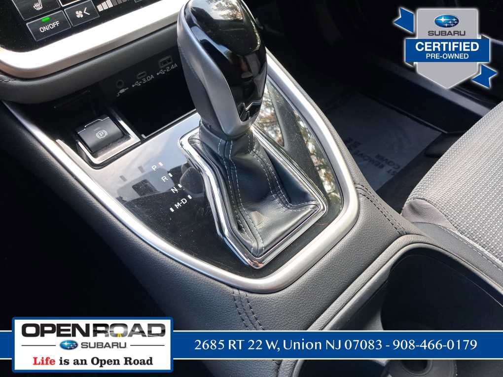 Used 2025 Subaru Outback Premium AWD/4WD image 32