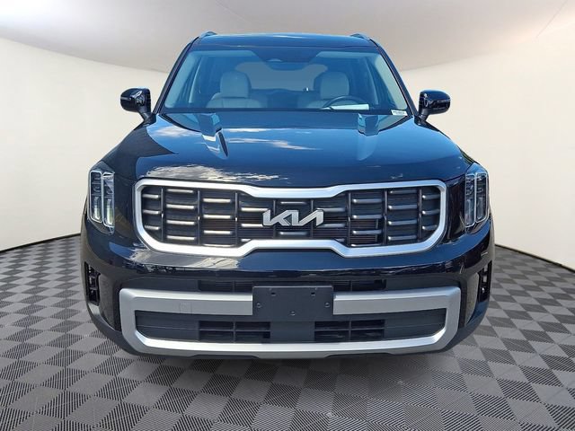 Certified 2023 Kia Telluride S AWD/4WD image 2