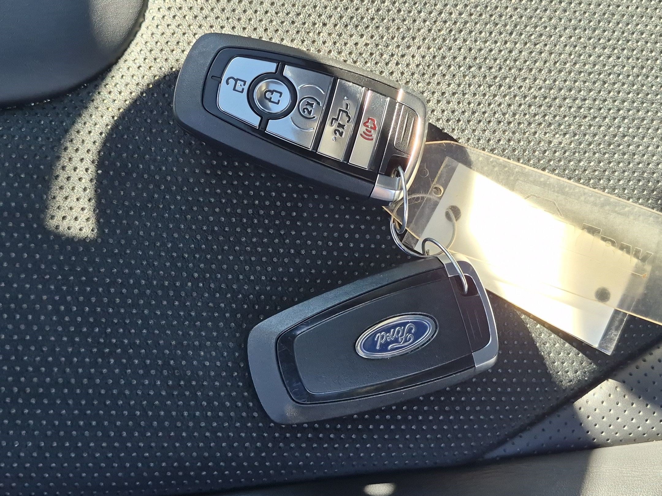 Used 2025 Ford F150 Raptor AWD/4WD image 33