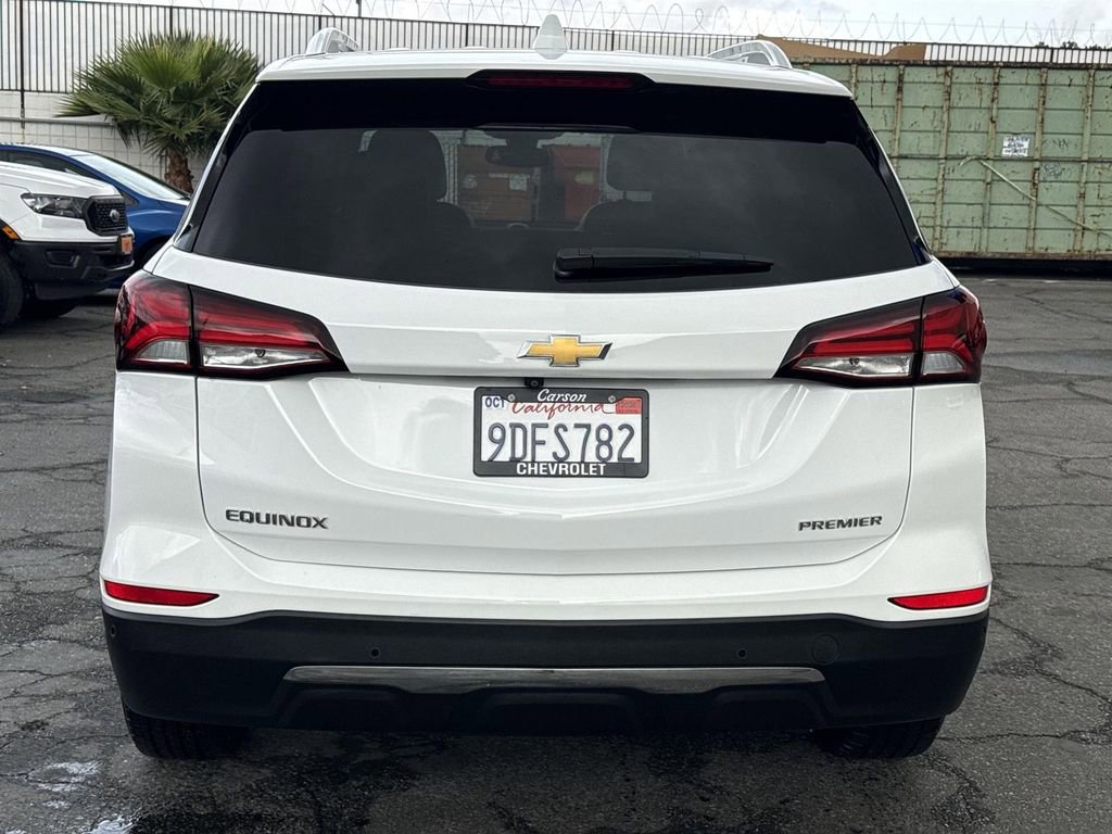 Used 2022 Chevrolet Equinox Premier image 4