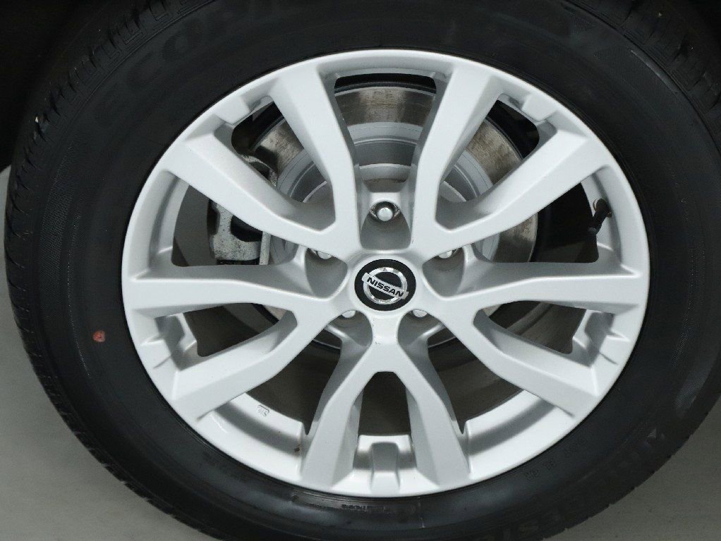 Certified 2022 Nissan Rogue Sport SV image 13